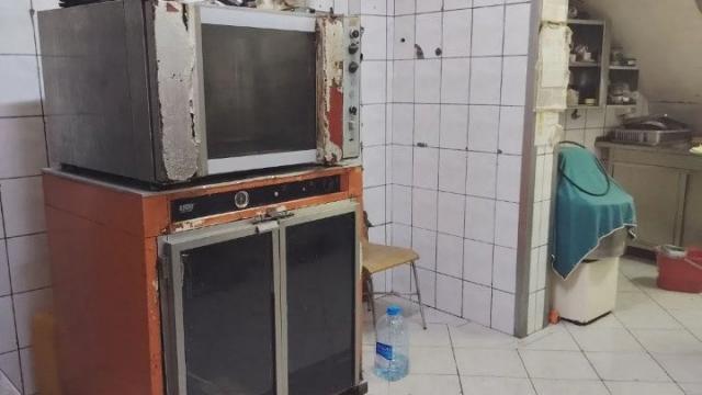 Poslovni prostor, Petosoban i veći, Prodaja, 160m2, Karadjordjeva
