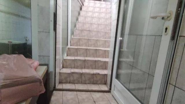Poslovni prostor, Petosoban i veći, Prodaja, 160m2, Karadjordjeva