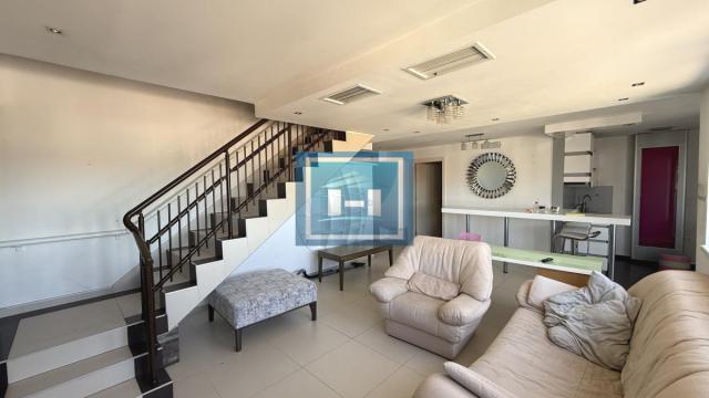 Stan, Trosoban, Prodaja, 105m2, Centar, Gradska lokacija, Jagodina