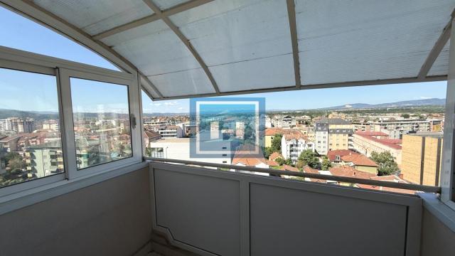 Stan, Trosoban, Prodaja, 105m2, Centar, Gradska lokacija, Jagodina