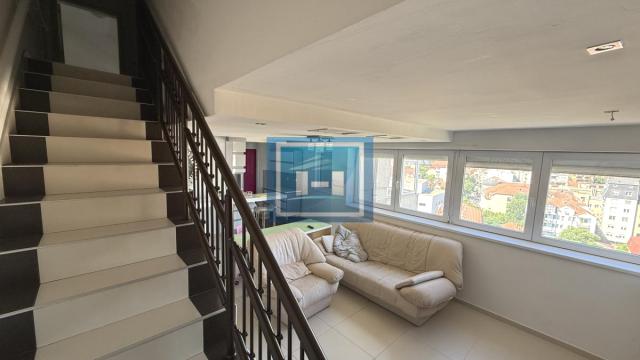 Stan, Trosoban, Prodaja, 105m2, Centar, Gradska lokacija, Jagodina