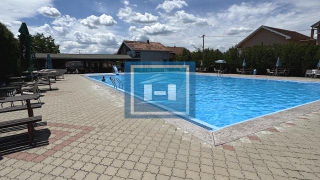 Poslovni prostor, Trosoban, Prodaja, 69m2, Ražanj
