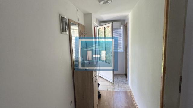Poslovni prostor, Trosoban, Prodaja, 69m2, Ražanj