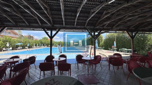 Poslovni prostor, Trosoban, Prodaja, 69m2, Ražanj