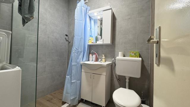 Stan, Dvosoban, Izdavanje, 62m2, Ustanička