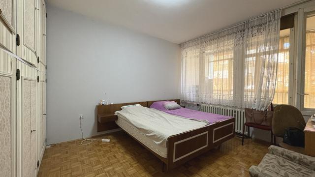 Stan, Dvosoban, Izdavanje, 62m2, Ustanička