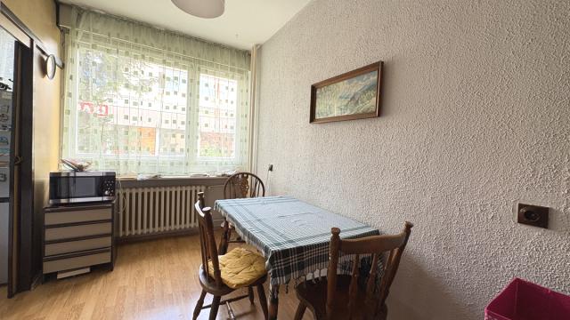 Stan, Dvosoban, Izdavanje, 62m2, Ustanička