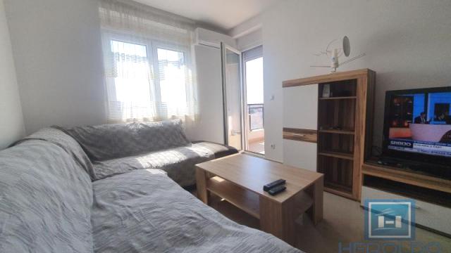 Stan, Jednoiposoban, Izdavanje, 44m2, Centar, Gradska lokacija, Jagodina