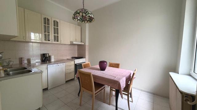 Stan, Dvoiposoban, Izdavanje, 80m2, Cara Dušana
