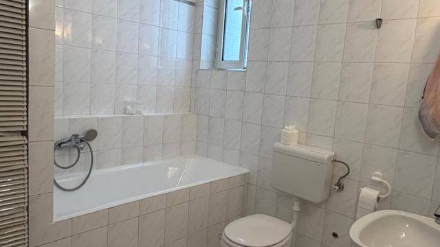 Stan, Dvoiposoban, Izdavanje, 80m2, Cara Dušana