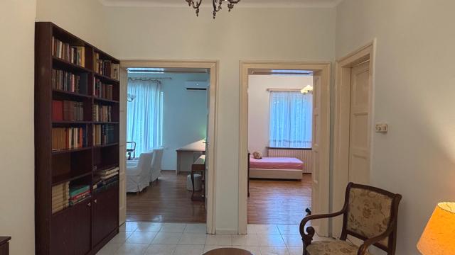 Stan, Dvoiposoban, Izdavanje, 80m2, Cara Dušana