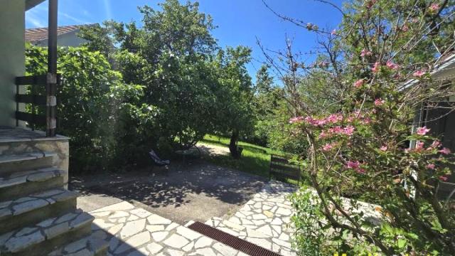 Kuća, Dvosoban, Prodaja, 87m2, Šuplja stena, Voždovac, Stepašinovac