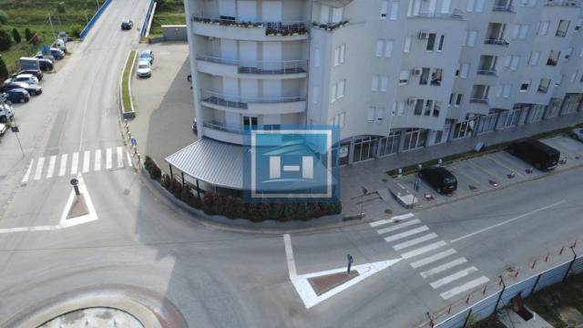 Poslovni prostor, Izdavanje, 120m2, Aqua park, Gradska lokacija, Jagodina