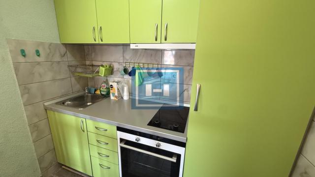 Stan, Garsonjera, Izdavanje, 28m2, Solaris, Gradska lokacija, Jagodina