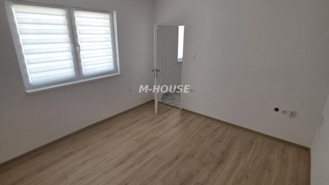 Kuća, četvorosoban, Prodaja, 107m2, Šikara, Gradska lokacija, Sombor