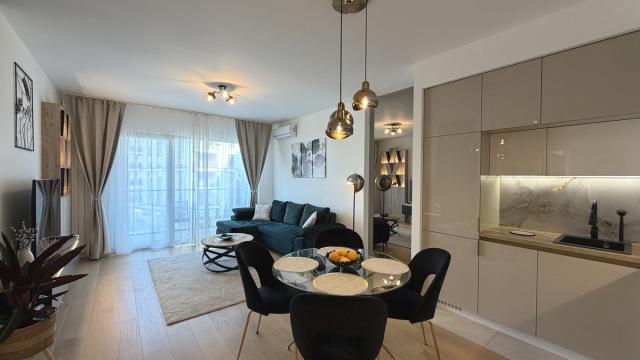 Stan, Dvosoban, Izdavanje, 54m2, BW Queen’s Park Residences