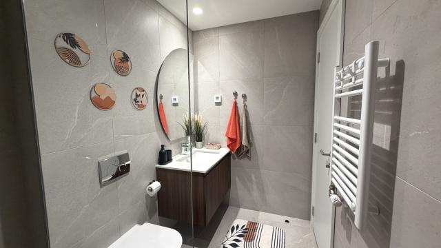 Stan, Dvosoban, Izdavanje, 54m2, BW Queen’s Park Residences