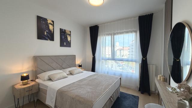 Stan, Dvosoban, Izdavanje, 54m2, BW Queen’s Park Residences