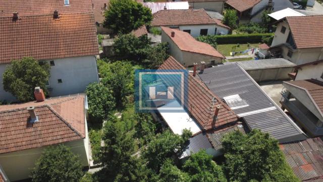 Kuća, Dvosoban, Prodaja, 80m2, Centar, Gradska lokacija, Jagodina