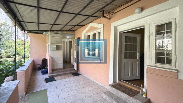 Kuća, Dvosoban, Prodaja, 80m2, Centar, Gradska lokacija, Jagodina
