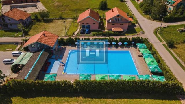 Poslovni prostor, Trosoban, Prodaja, 69m2, Ražanj