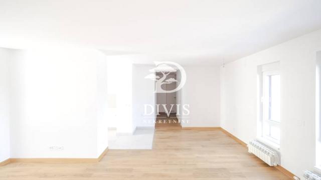 Stan, Trosoban, Prodaja, 84m2, Tošin bunar