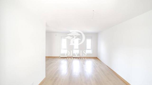 Stan, Trosoban, Prodaja, 84m2, Tošin bunar