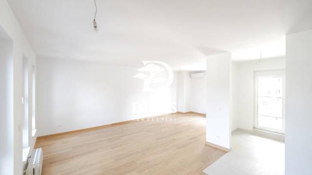 Stan, Trosoban, Prodaja, 84m2, Tošin bunar