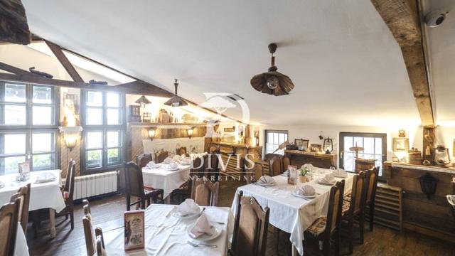 Poslovni prostor, Petosoban i veći, Prodaja, 286m2, Preradovićeva