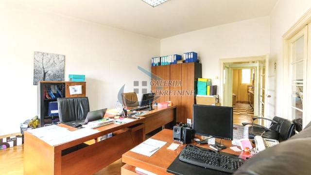 Stan, četvorosoban, Prodaja, 120m2, Andrićev venac, Stari grad, Andrićev venac