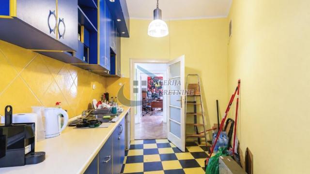 Stan, četvorosoban, Prodaja, 120m2, Andrićev venac, Stari grad, Andrićev venac