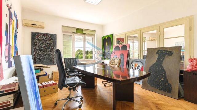 Stan, četvorosoban, Prodaja, 120m2, Andrićev venac, Stari grad, Andrićev venac