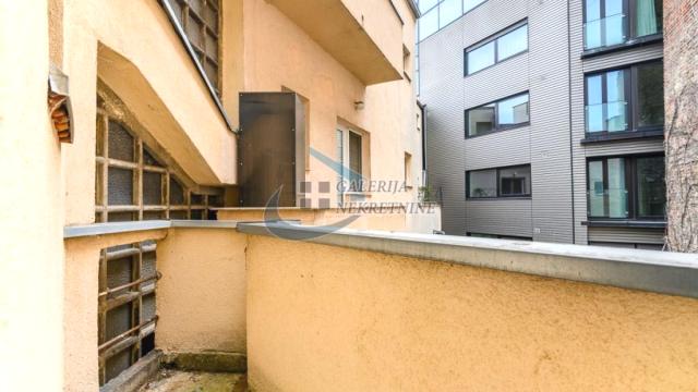 Stan, četvorosoban, Prodaja, 120m2, Andrićev venac, Stari grad, Andrićev venac