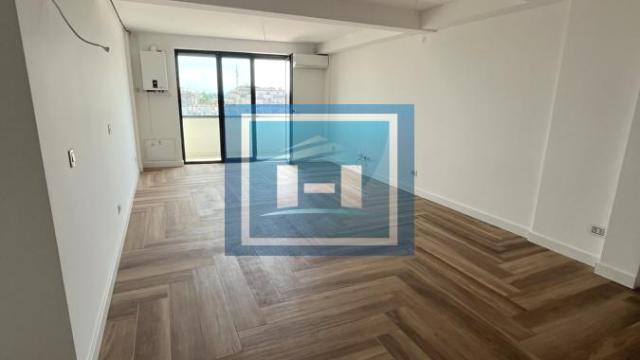 Stan, Dvosoban, Prodaja, 76m2, Centar, Gradska lokacija, Paraćin