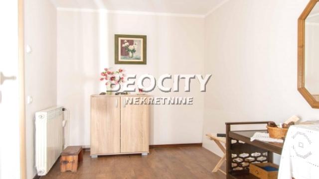 Kuća, Trosoban, Prodaja, 75m2, Batajnica, Zemun, Mladih gorana