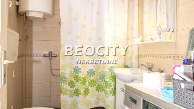 Kuća, Trosoban, Prodaja, 75m2, Batajnica, Zemun, Mladih gorana