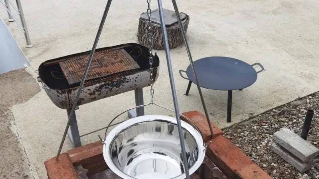 Kuća, Petosoban i veći, Prodaja, 150m2, Beljin, Okolno mesto, Beogradski put
