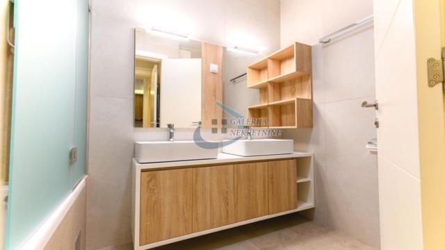 Stan, Trosoban, Prodaja, 69m2, Blok 65, Novi Beograd, Tadije Sondermajera