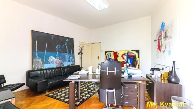 Stan, četvorosoban, Prodaja, 120m2, Andrićev venac, Stari grad, Andrićev venac