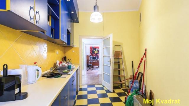 Stan, četvorosoban, Prodaja, 120m2, Andrićev venac, Stari grad, Andrićev venac