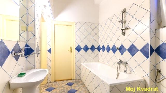 Stan, četvorosoban, Prodaja, 120m2, Andrićev venac, Stari grad, Andrićev venac
