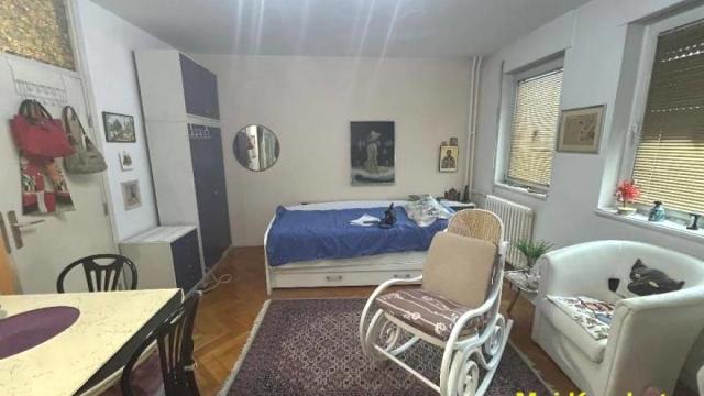 Stan, Jednosoban, Izdavanje, 33m2, YUBC, Novi Beograd, Bulevar Mihajla Pupina