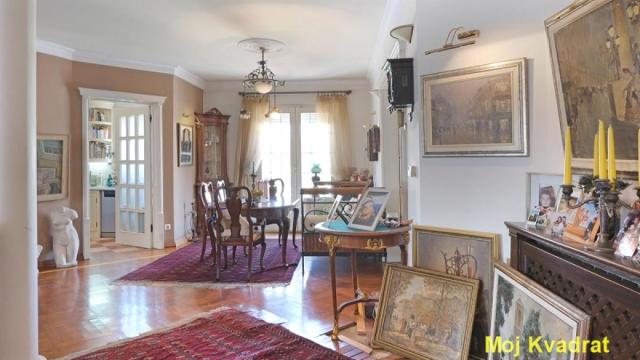 Stan, četvorosoban, Prodaja, 176m2, Cvetni trg, Vračar, Mišarska