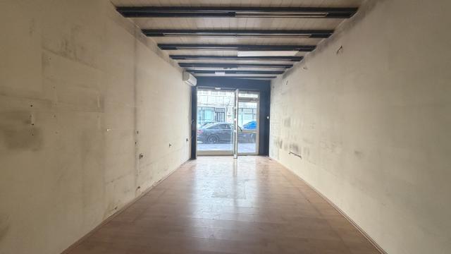 Poslovni prostor, Jednosoban, Izdavanje, 24m2, Kosovska