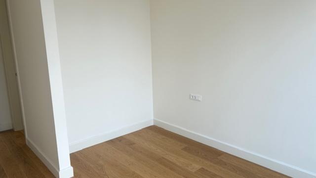 Stan, četvorosoban, Izdavanje, 120m2, Omladinskih brigada