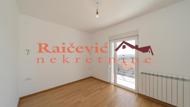 Stan, Trosoban, Prodaja, 81m2, Kaludjerica, Grocka, Kaludjerica