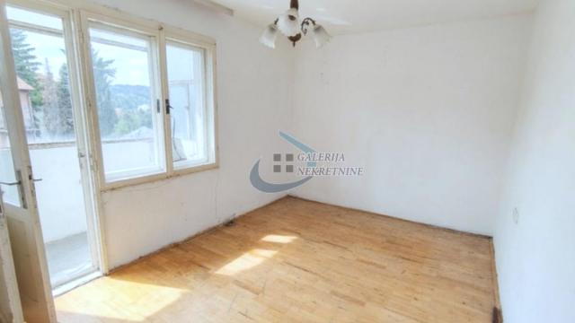 Stan, Jednoiposoban, Prodaja, 38m2, Kanarevo brdo, Rakovica, Borska