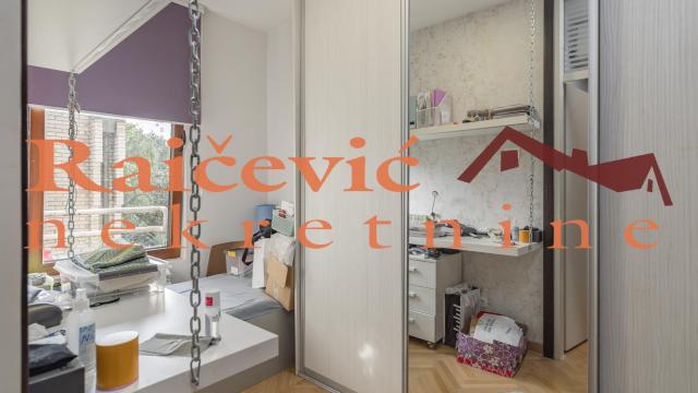 Stan, četvorosoban, Prodaja, 103m2, Dedinje, Savski venac, Koste Racina