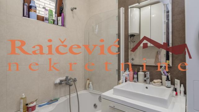 Stan, četvorosoban, Prodaja, 103m2, Dedinje, Savski venac, Koste Racina