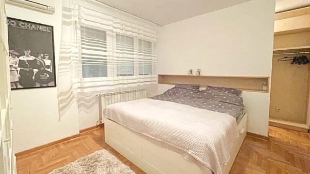 Stan, Dvosoban, Prodaja, 62m2, Hram svetog Save, Vračar, Branicevska